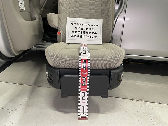 NISSAN SERENA  WG 2018 Image 31