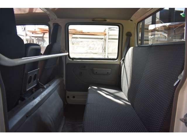 HINO DUTRO 2019 Image 31