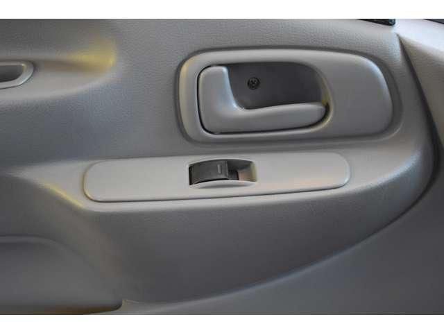 HINO DUTRO 2019 Image 31