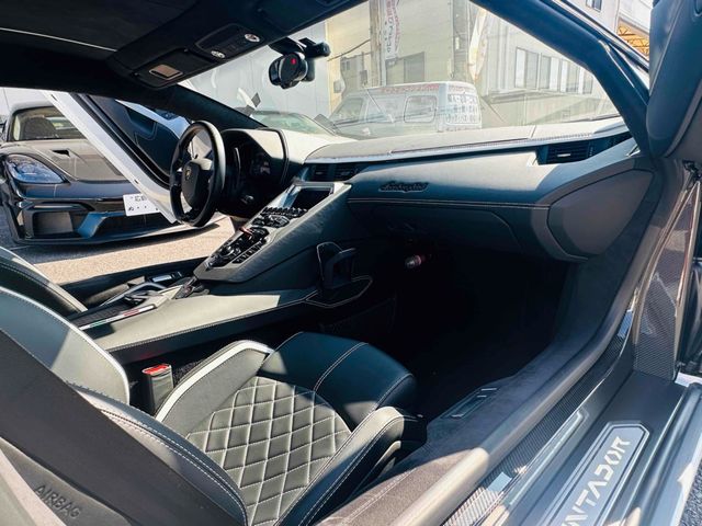 LAMBORGHINI AVENTADO 2018 Image 31