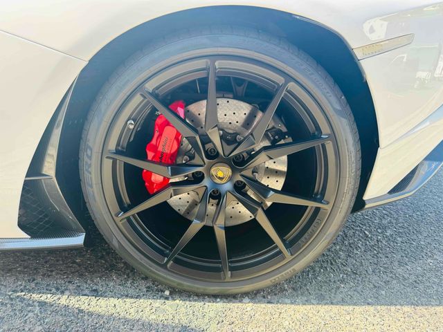 LAMBORGHINI AVENTADO 2018 Image 31