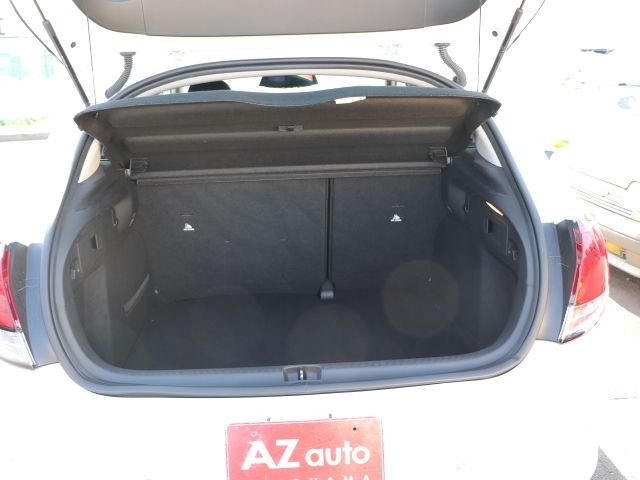 CITROEN C4 2018 Image 31