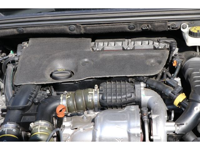 CITROEN C4 2018 Image 31