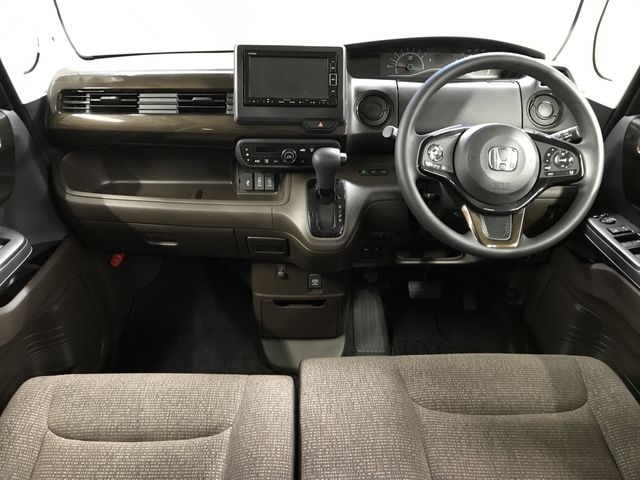 HONDA N BOX 2021 Image 31