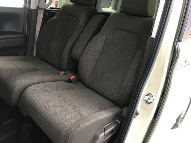 HONDA N BOX 2021 Image 31