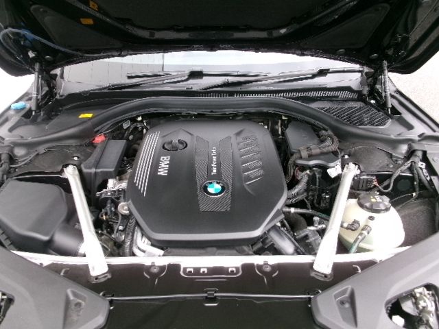 BMW 8SERIES GRAN COU 2023 Image 31