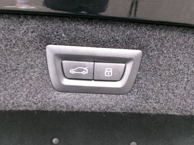 BMW 8SERIES GRAN COU 2023 Image 31