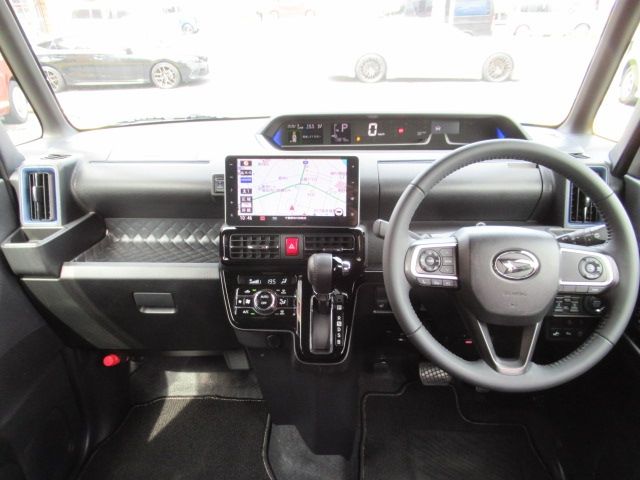 DAIHATSU TANTO CUSTOM 2021 Image 31