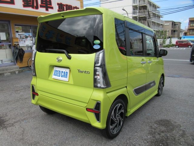 DAIHATSU TANTO CUSTOM 2021 Image 31