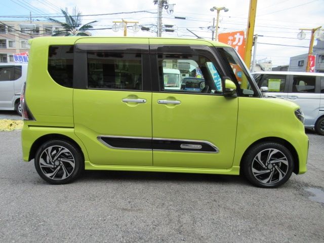 DAIHATSU TANTO CUSTOM 2021 Image 31