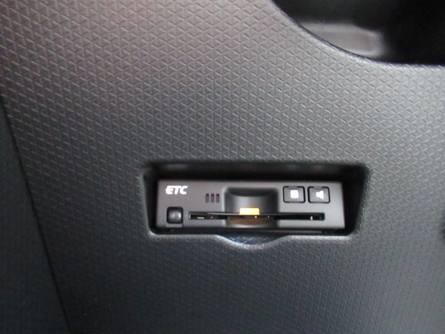 DAIHATSU TANTO CUSTOM 2021 Image 31