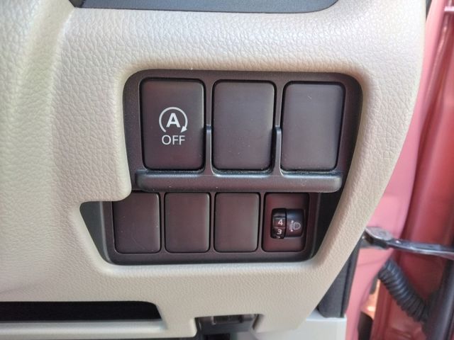 MITSUBISHI EK SPACE 2017 Image 31