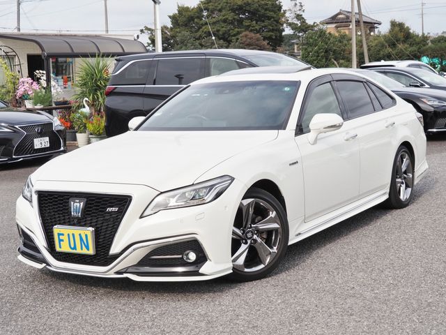TOYOTA CROWN SEDAN HYBRID 2019 Image 31