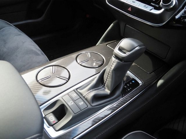 TOYOTA CROWN SEDAN HYBRID 2019 Image 31