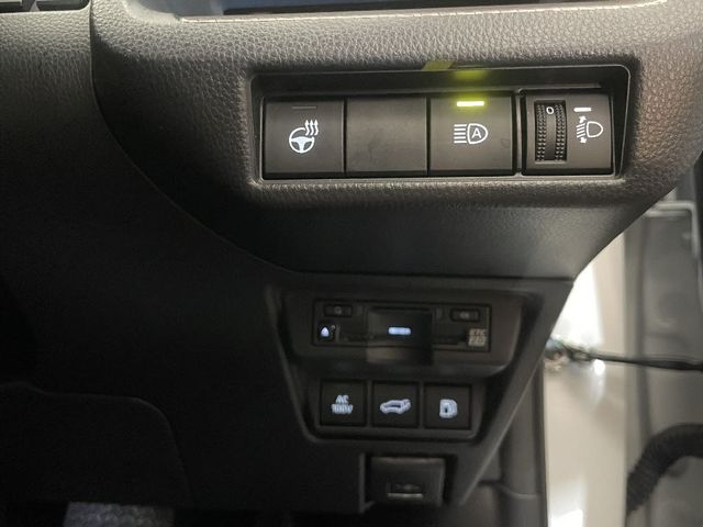 TOYOTA PRIUS 2023 Image 31