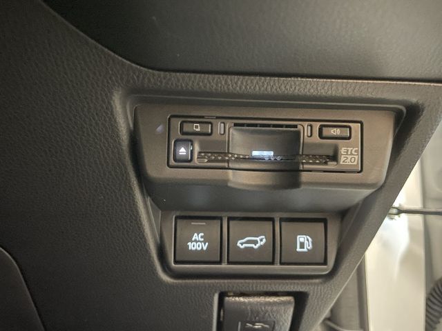 TOYOTA PRIUS 2023 Image 31