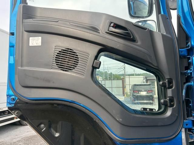 ISUZU GIGA 2017 Image 31