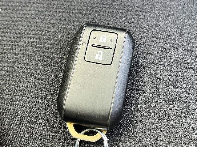 SUZUKI WAGON R STINGRAY 2018 Image 31