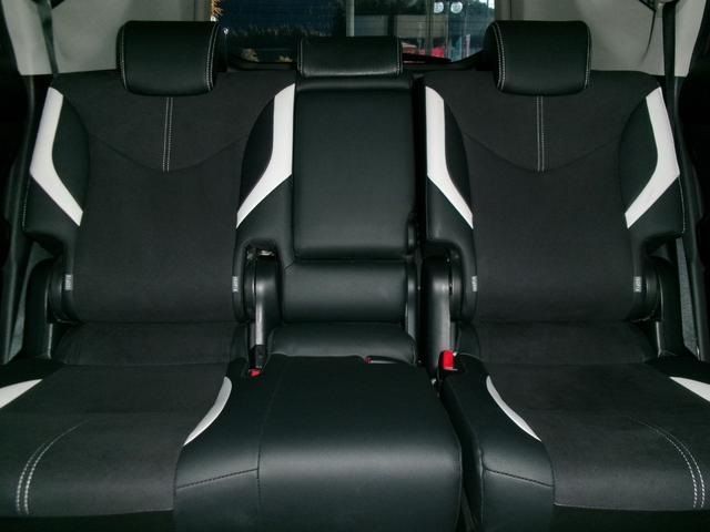 TOYOTA PRIUS ALPHA 2016 Image 31