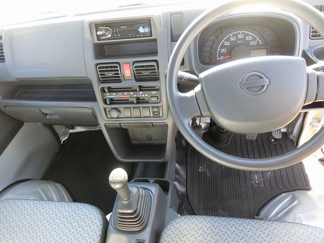 NISSAN NT100 CLIPPER 2018 Image 31