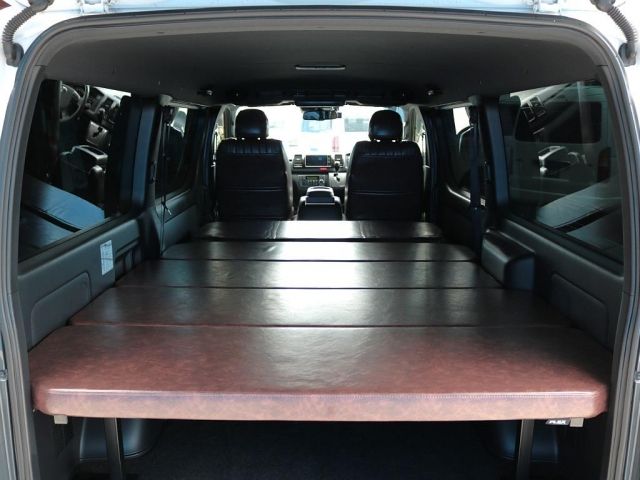 TOYOTA HIACE VAN 2WD 2020 Image 31