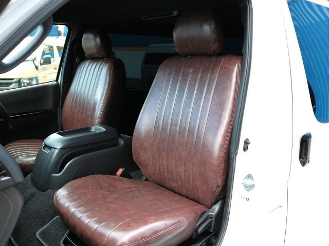 TOYOTA HIACE VAN 2WD 2020 Image 31