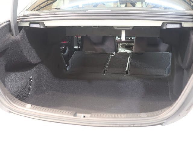 MERCEDES BENZ E CLAS 2020 Image 31