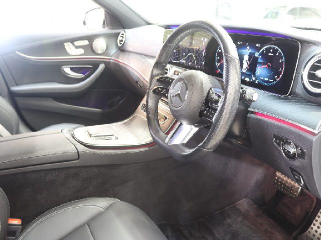 MERCEDES BENZ E CLAS 2020 Image 31