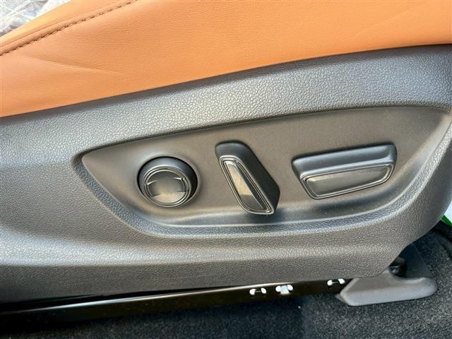 TOYOTA CROWN SPORT 2024 Image 31