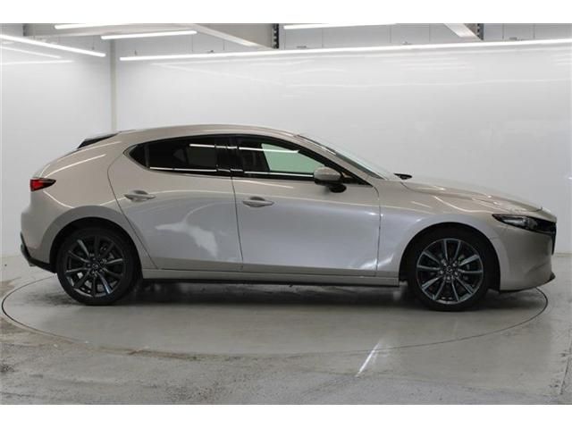 MAZDA 3 FASTBACK 2021 Image 31