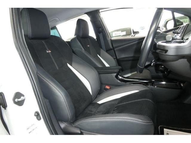 TOYOTA PRIUS PHV 2019 Image 31