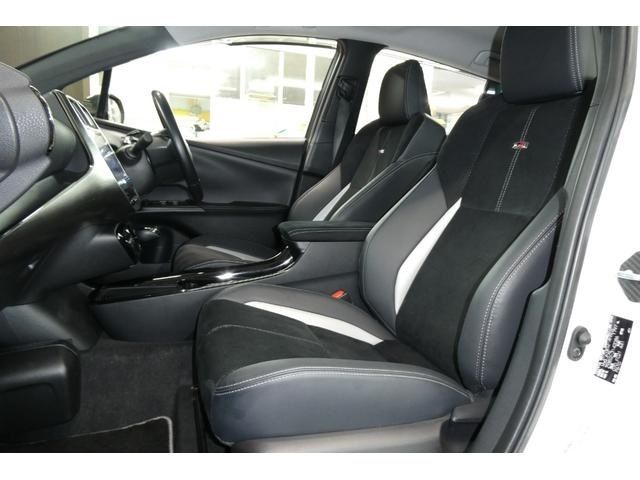 TOYOTA PRIUS PHV 2019 Image 31