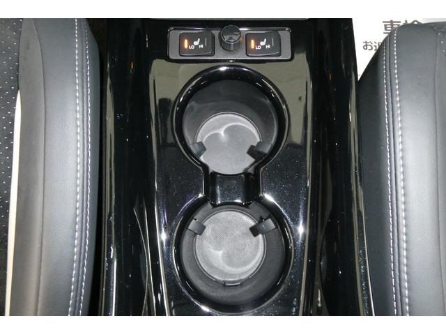 TOYOTA PRIUS PHV 2019 Image 31