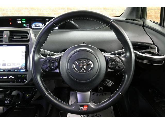 TOYOTA PRIUS PHV 2019 Image 31