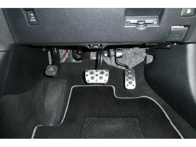 TOYOTA PRIUS PHV 2019 Image 31