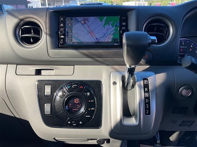 NISSAN NV350 CARAVAN 2021 Image 31