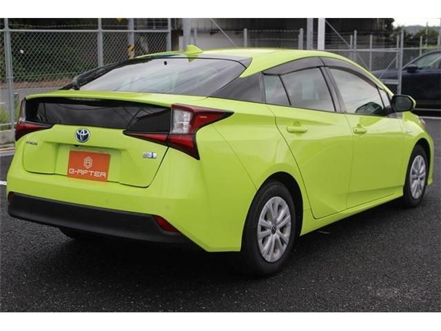 TOYOTA PRIUS 2019 Image 31