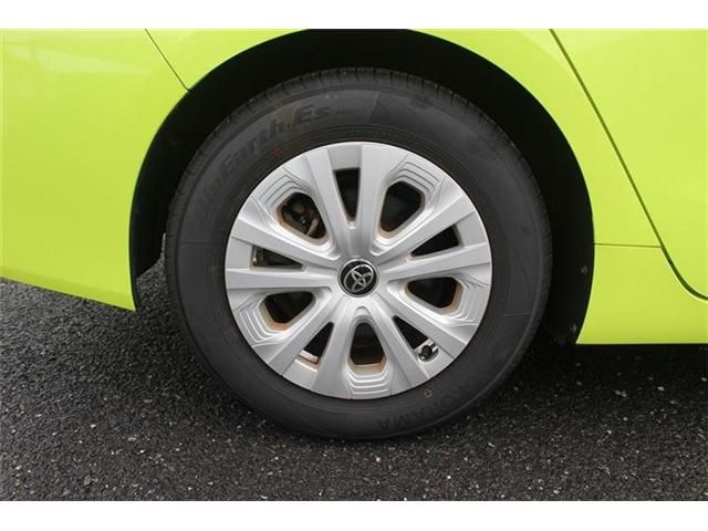 TOYOTA PRIUS 2019 Image 31