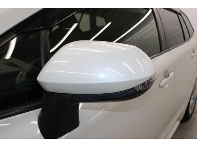 TOYOTA COROLLA TOURING HYBR 2019 Image 31