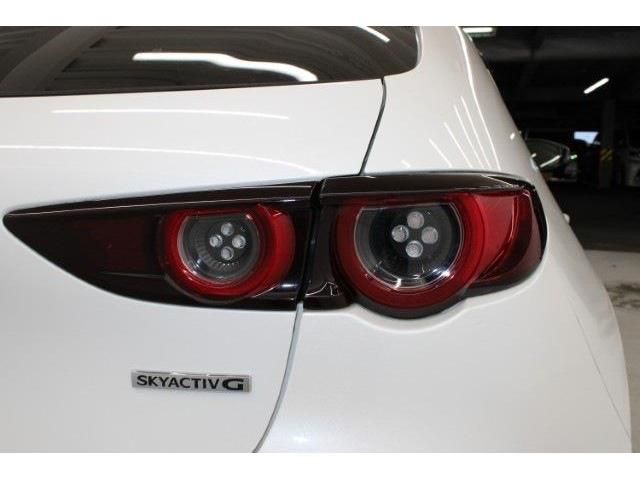 MAZDA 3 FASTBACK 2019 Image 31