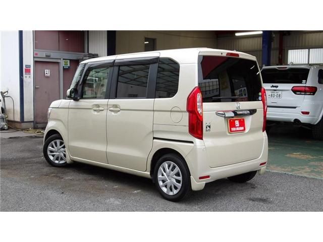 HONDA N BOX 2018 Image 31