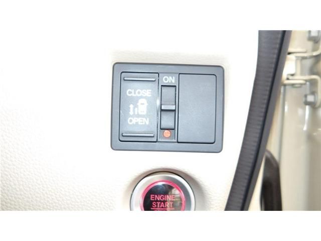 HONDA N BOX 2018 Image 31