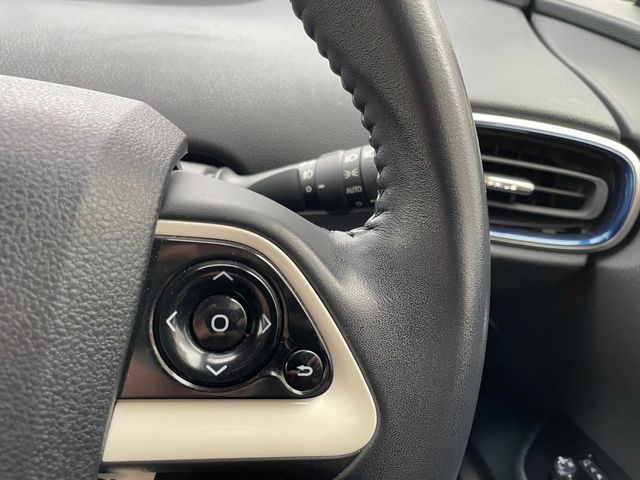 TOYOTA PRIUS 2018 Image 31