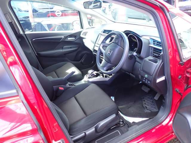 HONDA FIT 4WD 2015 Image 31