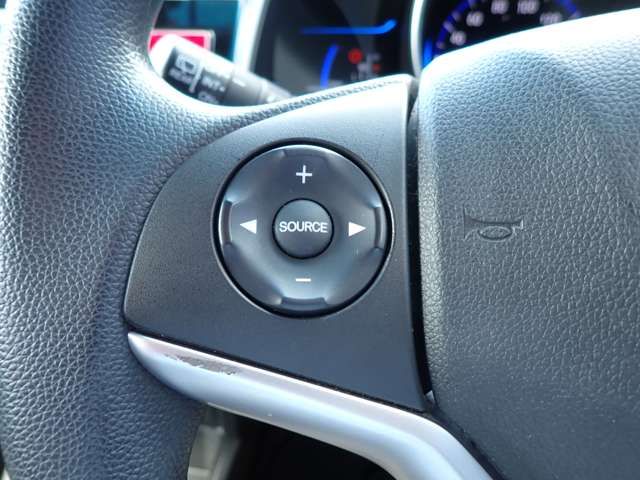 HONDA FIT 4WD 2015 Image 31