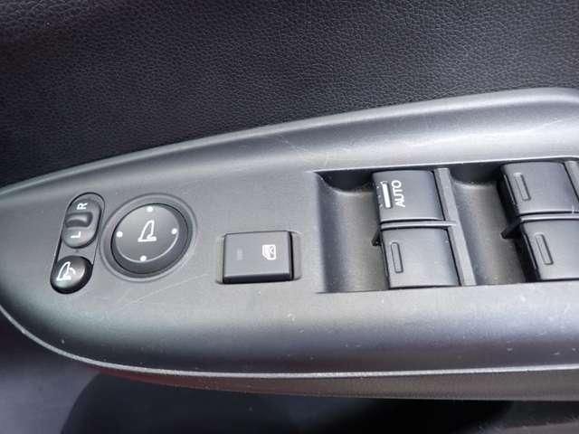 HONDA FIT 4WD 2015 Image 31