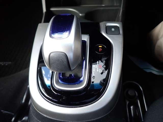 HONDA FIT 4WD 2015 Image 31