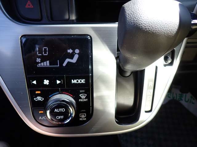 DAIHATSU MOVE CUSTOM 2016 Image 31