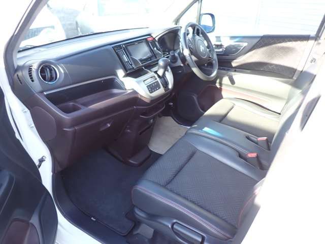 HONDA N-WGN CUSTOM 2014 Image 31