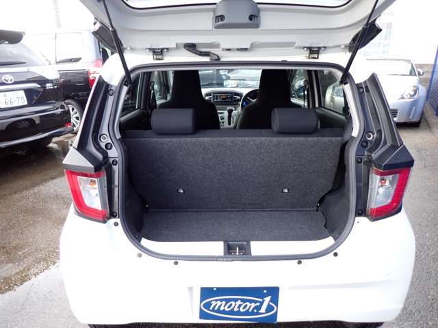 DAIHATSU MIRA E:S 2018 Image 31